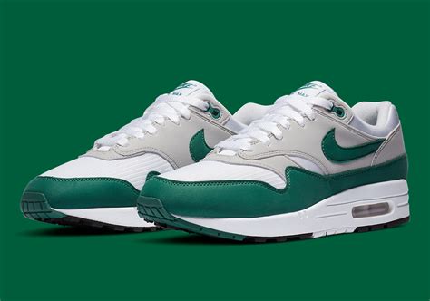 nike air max 1 anniversary green.